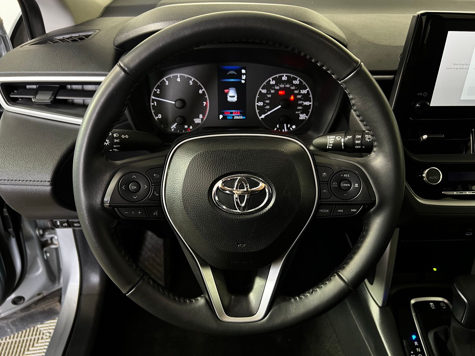 Thumbnail: 2025 Toyota Corolla Cross - 8