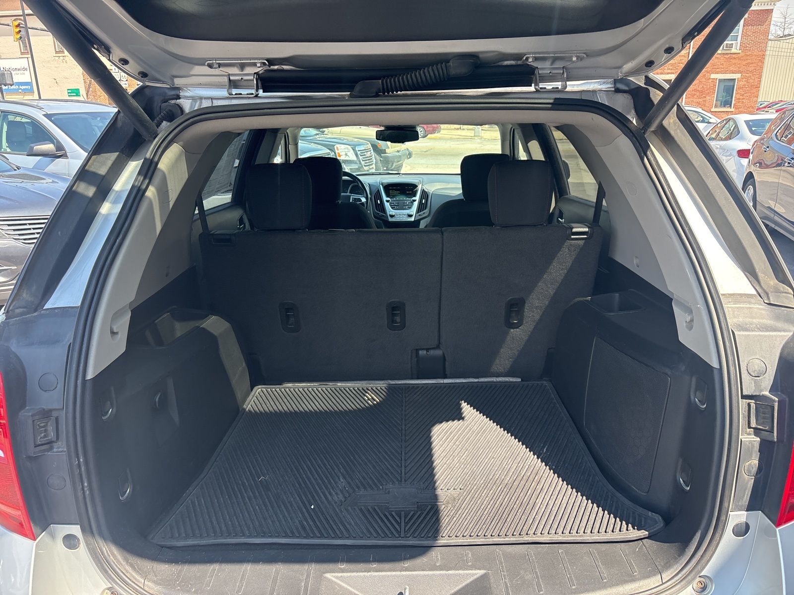 2016 Chevrolet Equinox LT - Photo 11