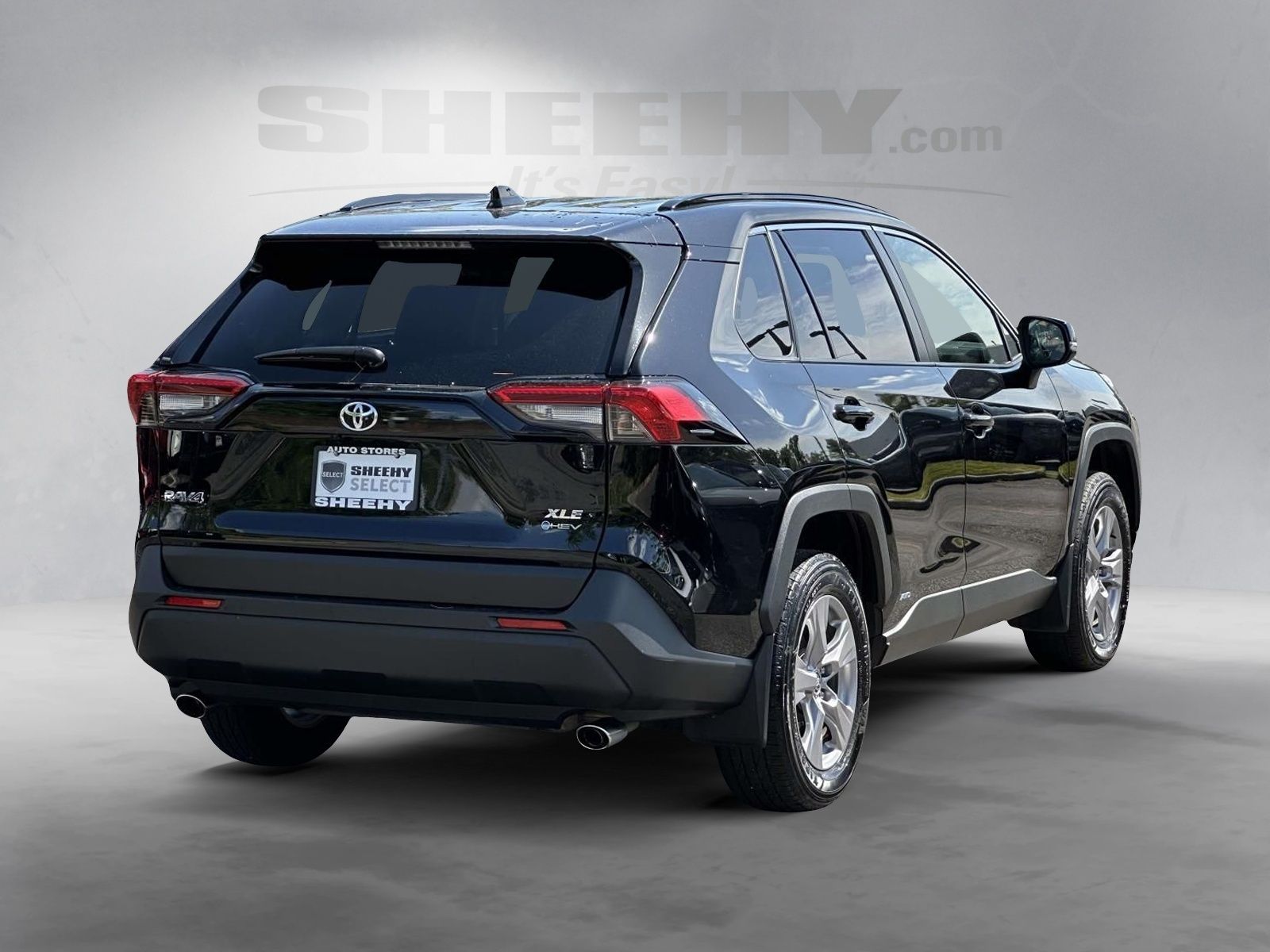 Used 2025 Black Toyota XLE image 12