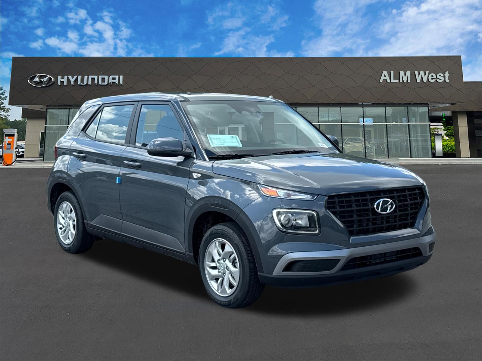 New 2026 Gray Hyundai SE image 4