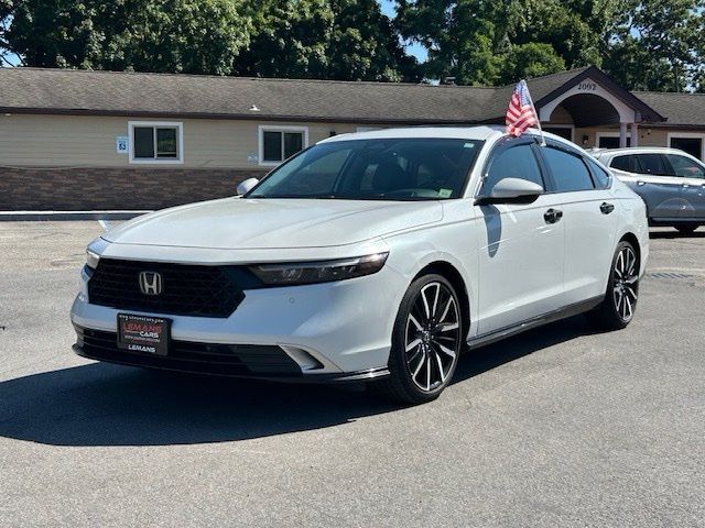 2023 Honda Accord Hybrid Touring
