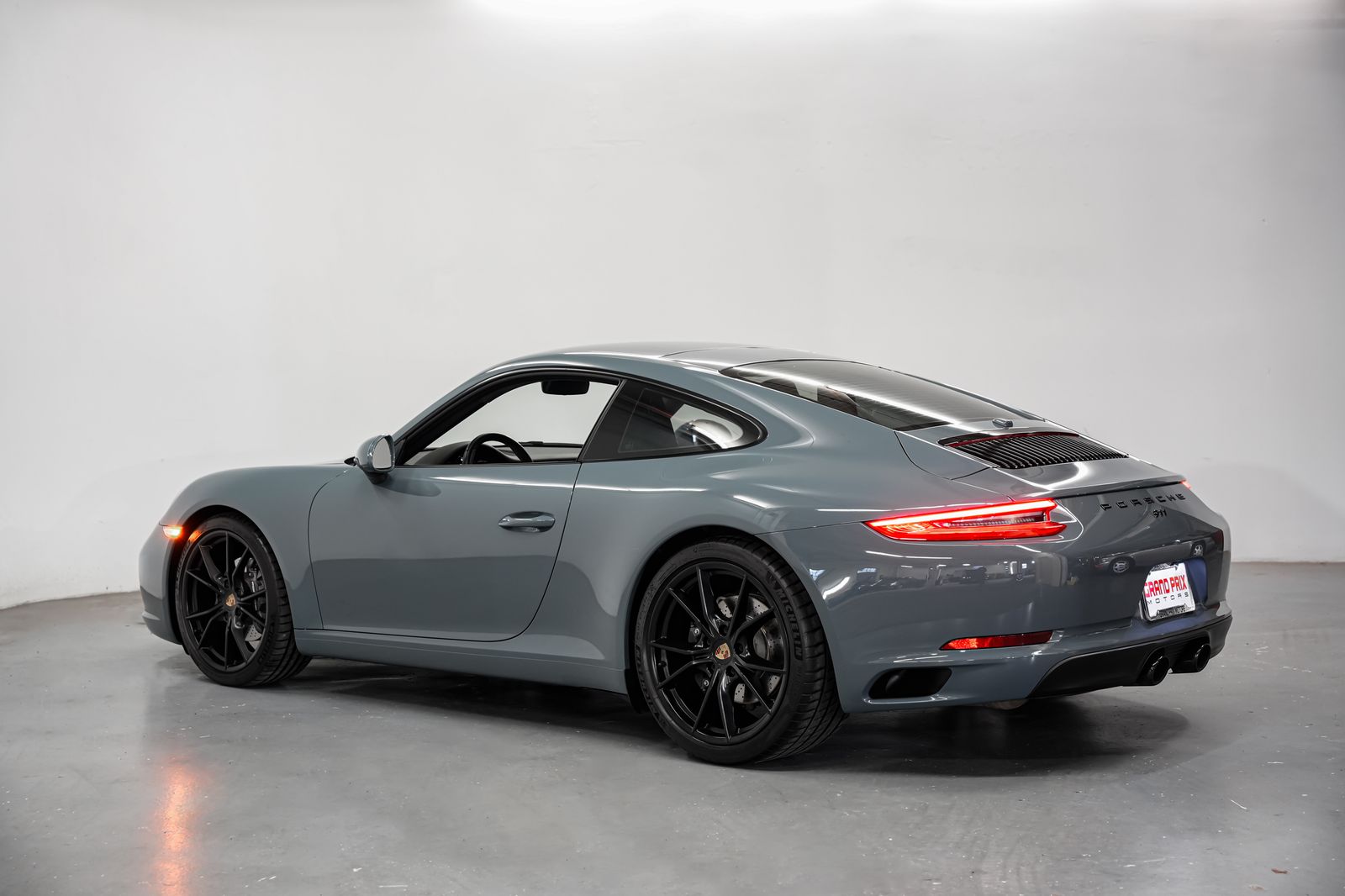 2018 Porsche 911 Carrera — photo 7