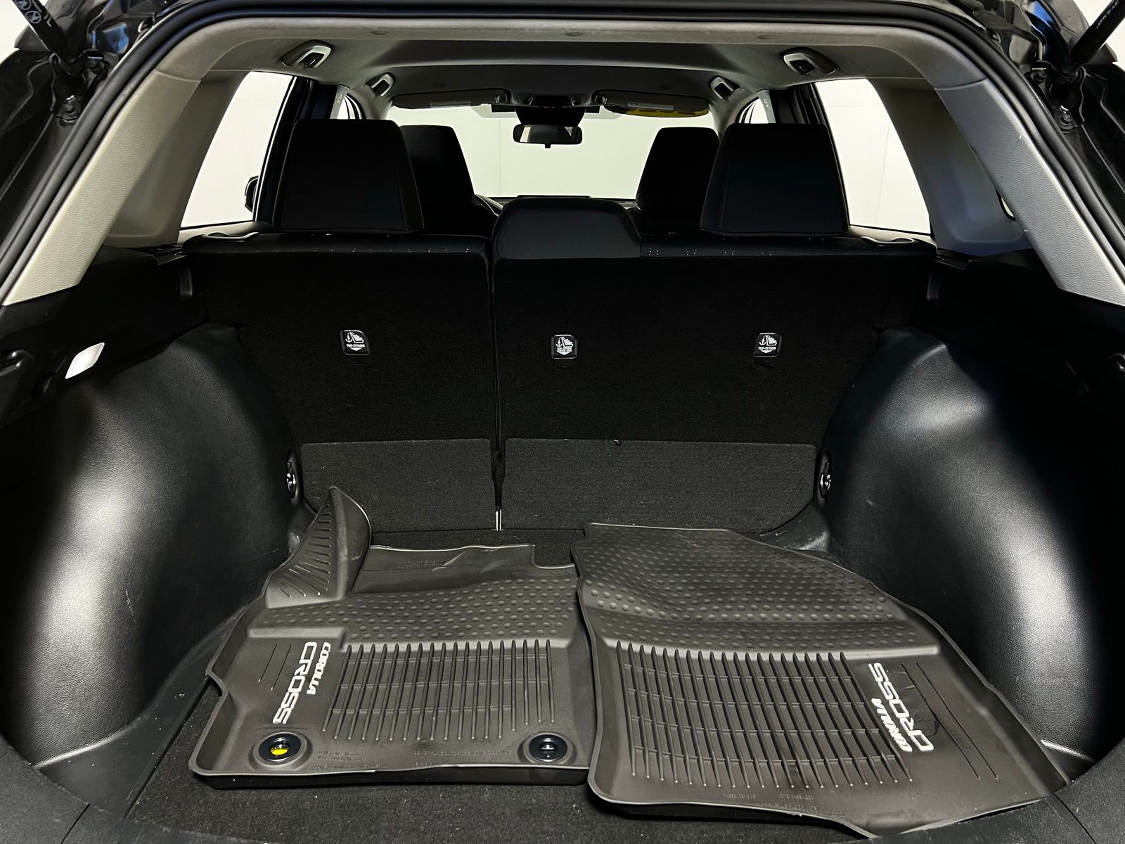 Thumbnail: 2025 Toyota Corolla Cross - 24