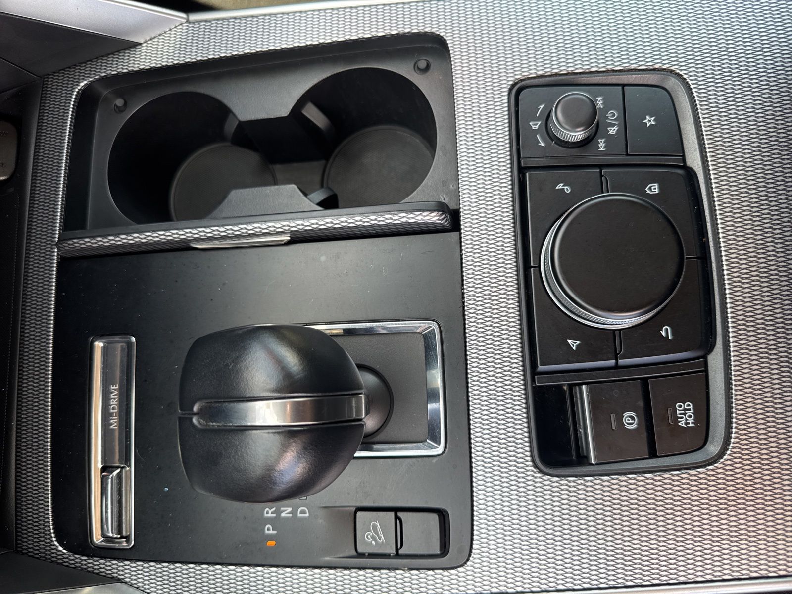 2025 Mazda CX-90 Preferred Package - Photo 17