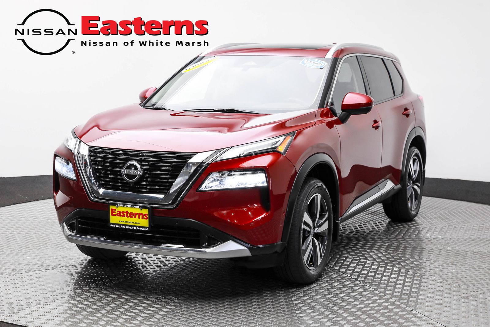 2023 Nissan Rogue Platinum's photo
