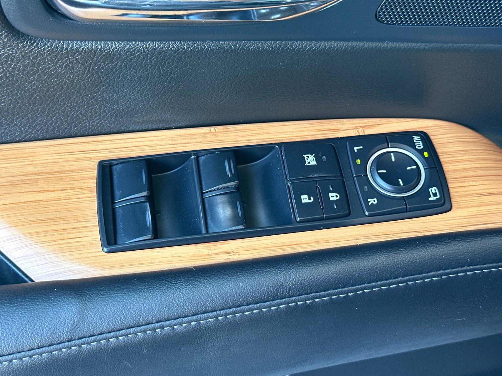 car-gallery-12