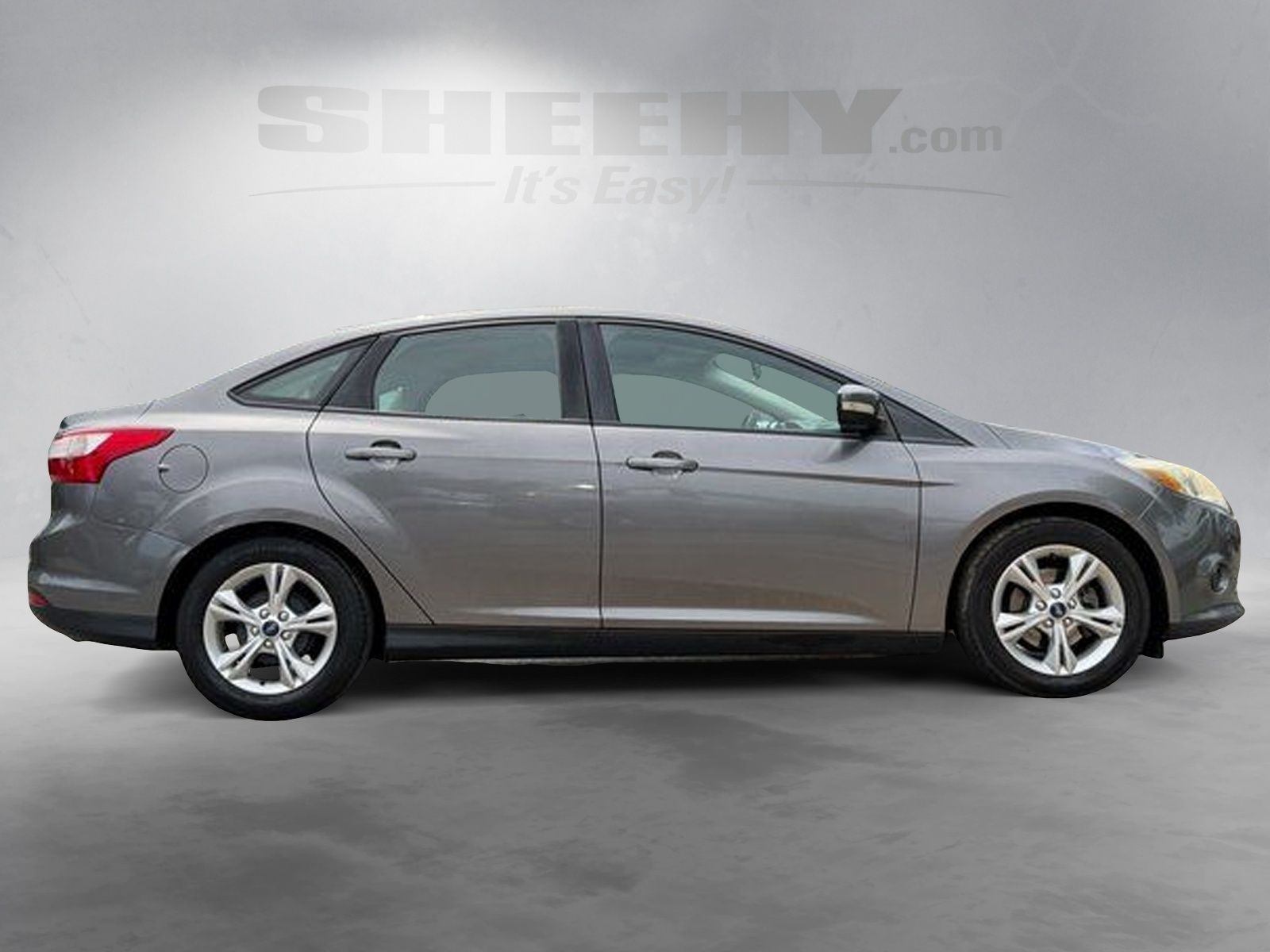 Used 2014 Sterling Gray Metallic Ford SE image 10