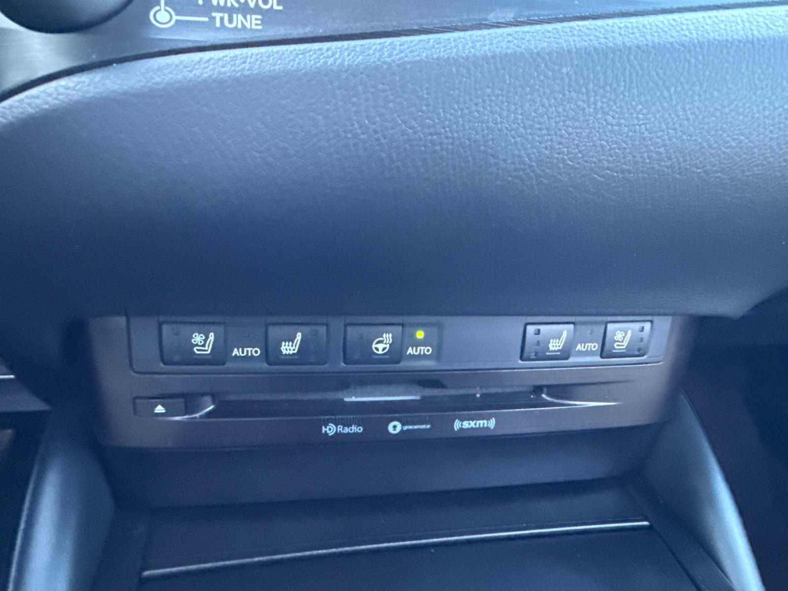 Used 2021 White Lexus 350 image 20