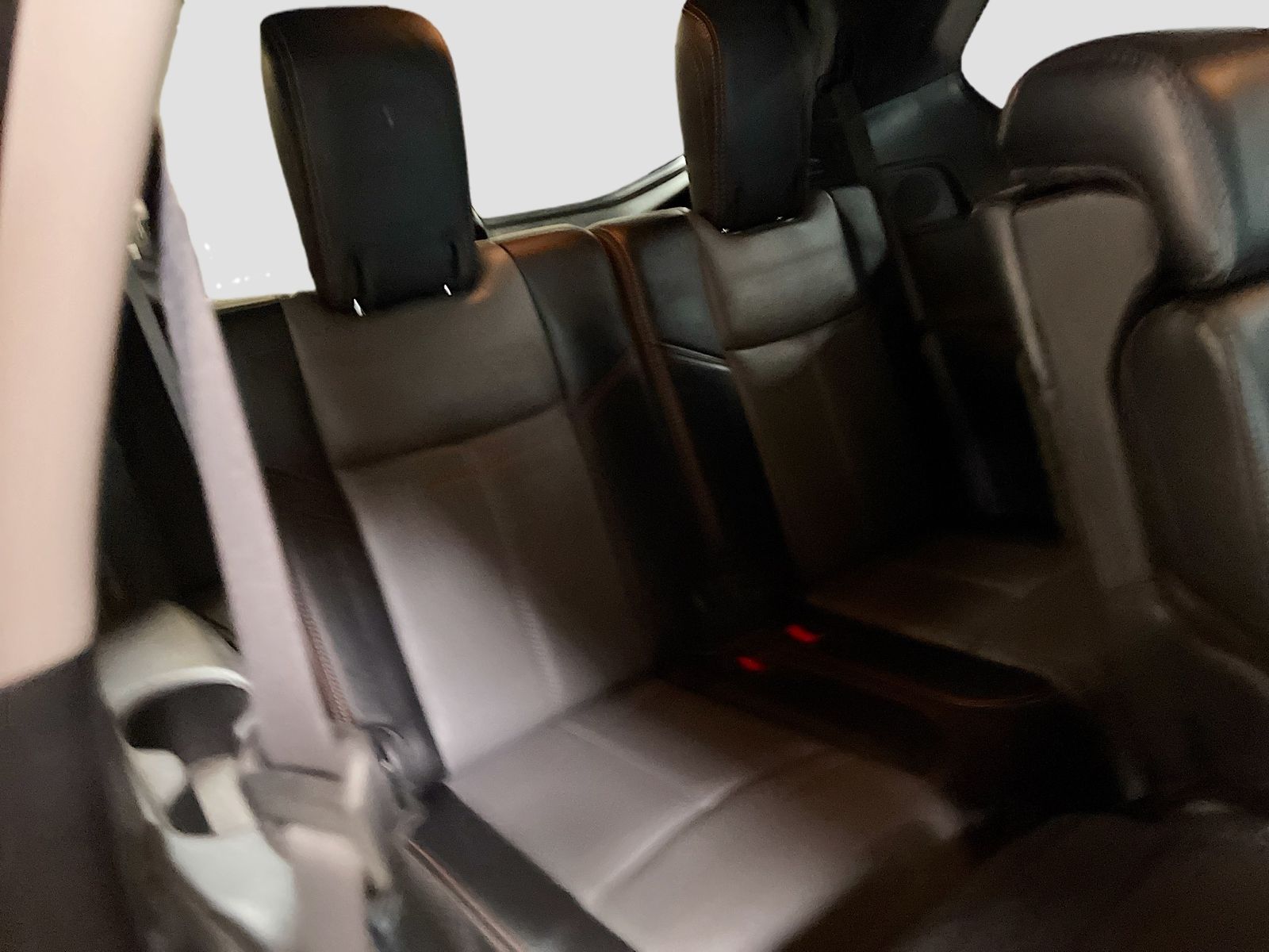 Used 2020 Gray Nissan SL image 28