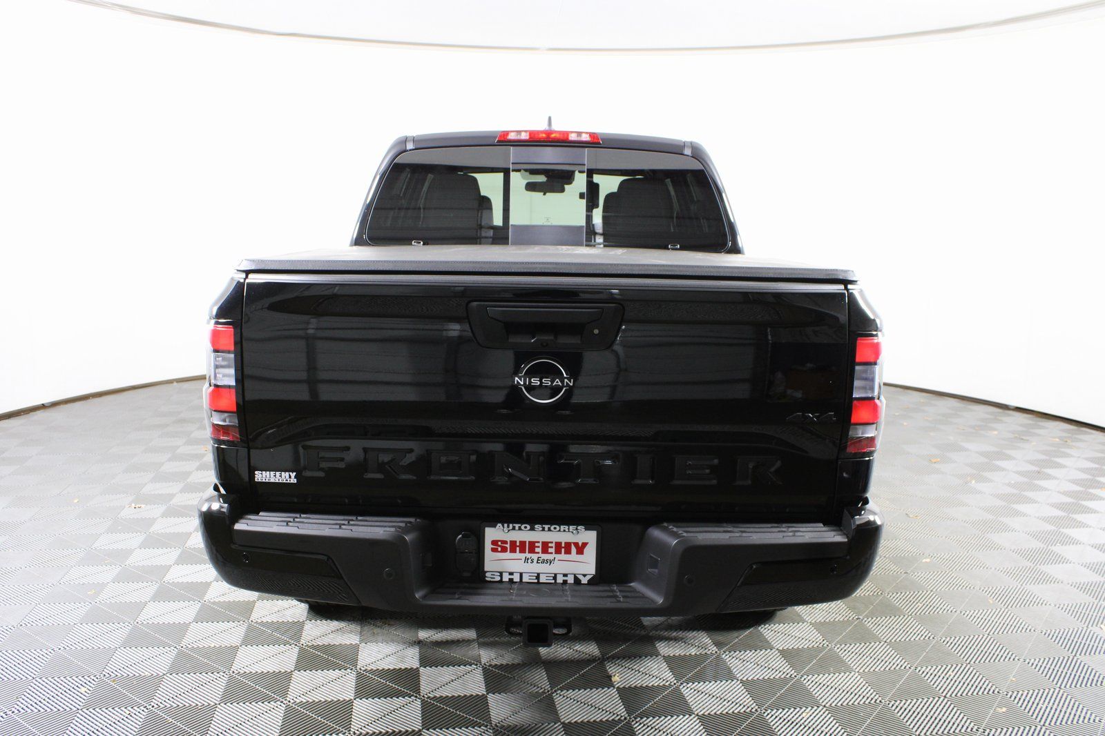 View vehicle photo 5