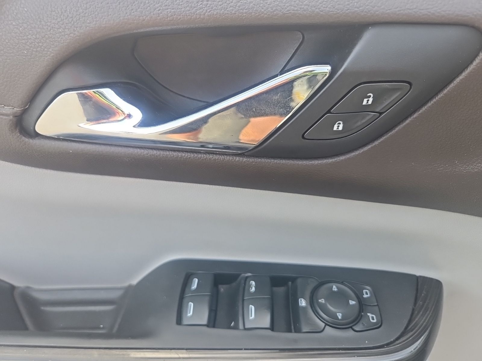 Used 2019 White GMC SLT-1 image 28