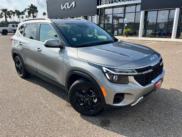 2026 Kia Seltos EX FWD