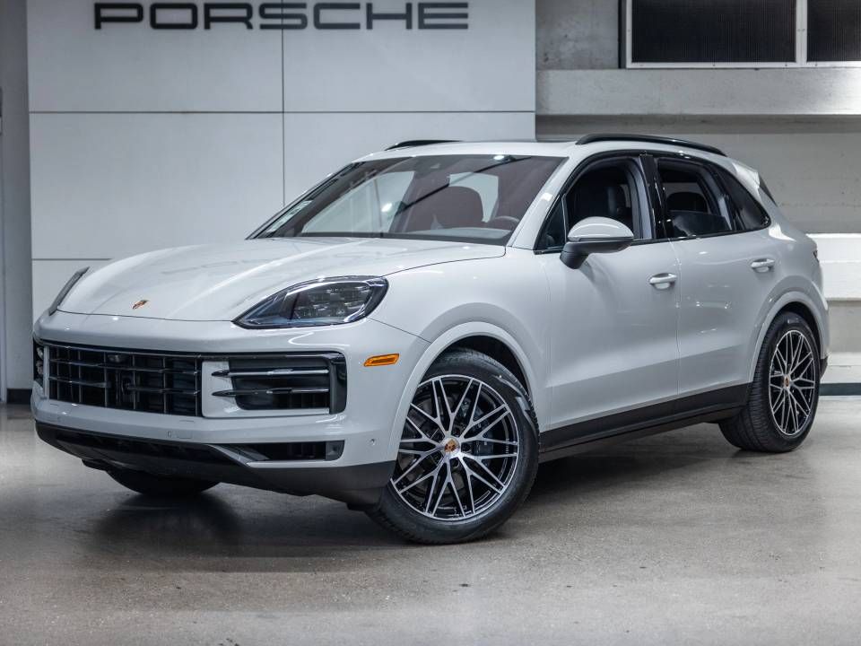 2026 Porsche Cayenne AWD