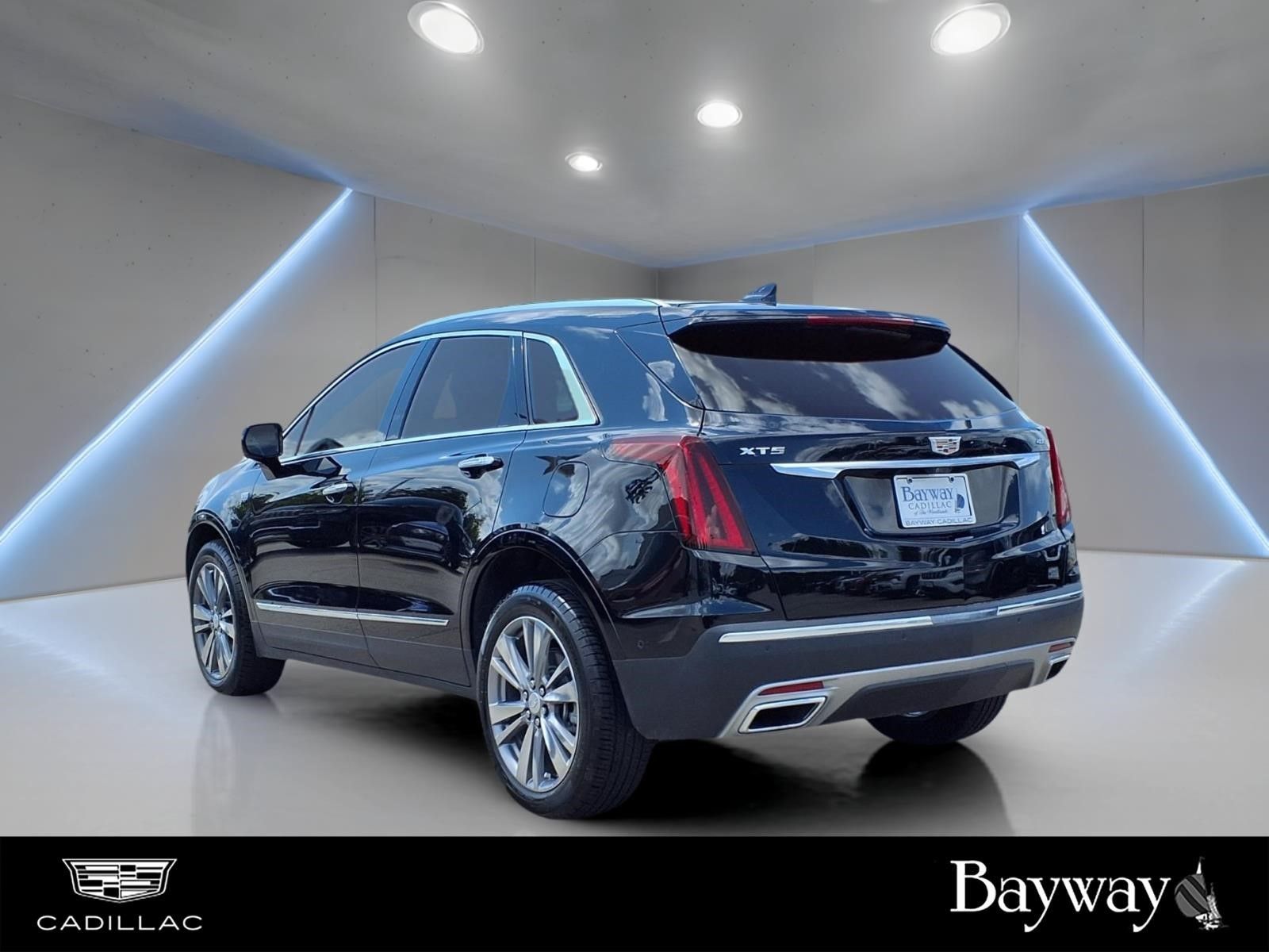 2024 Cadillac XT5 Premium Luxury Black at South Houston Nissan