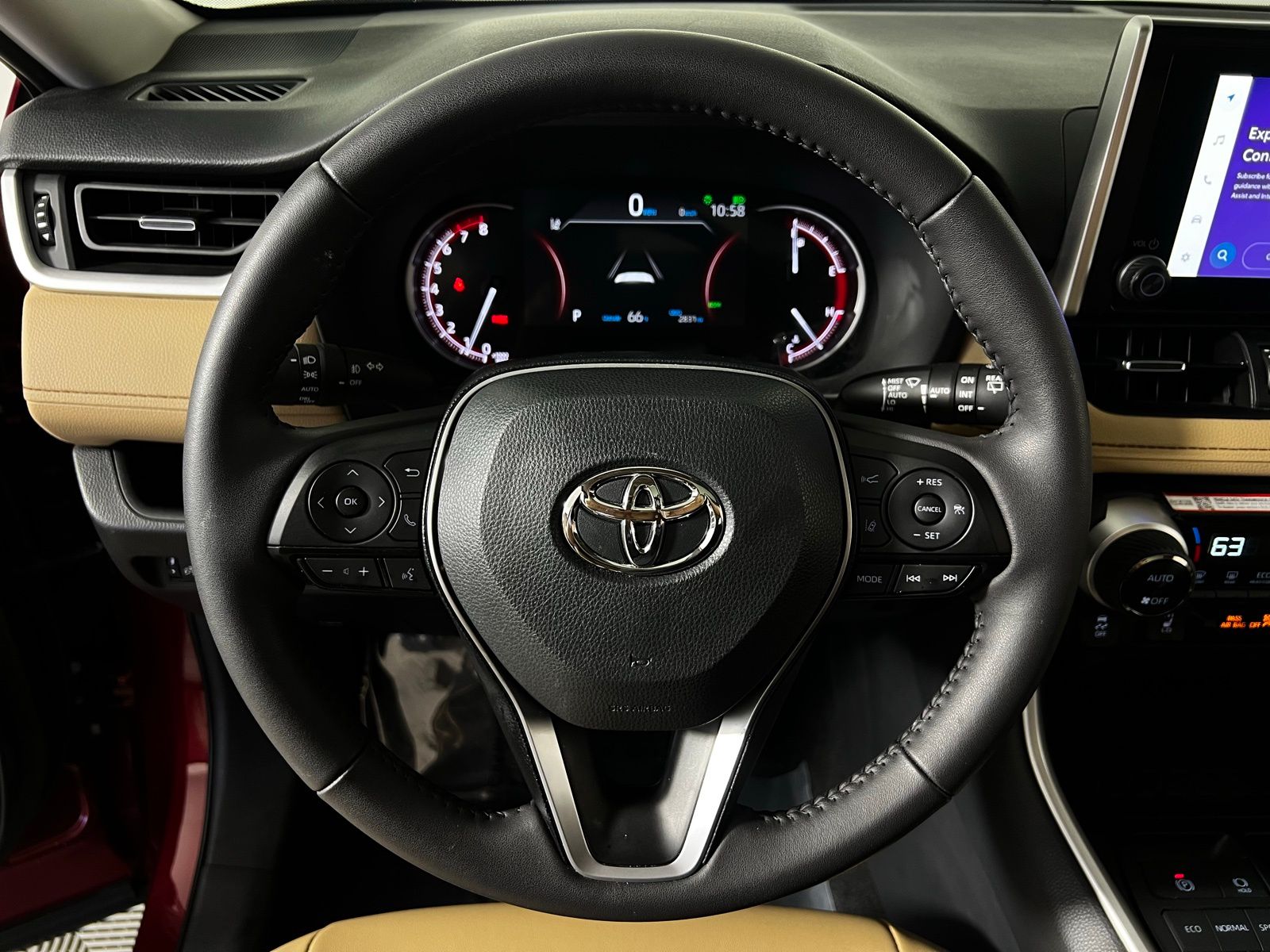 Thumbnail: 2025 Toyota RAV4 - 16