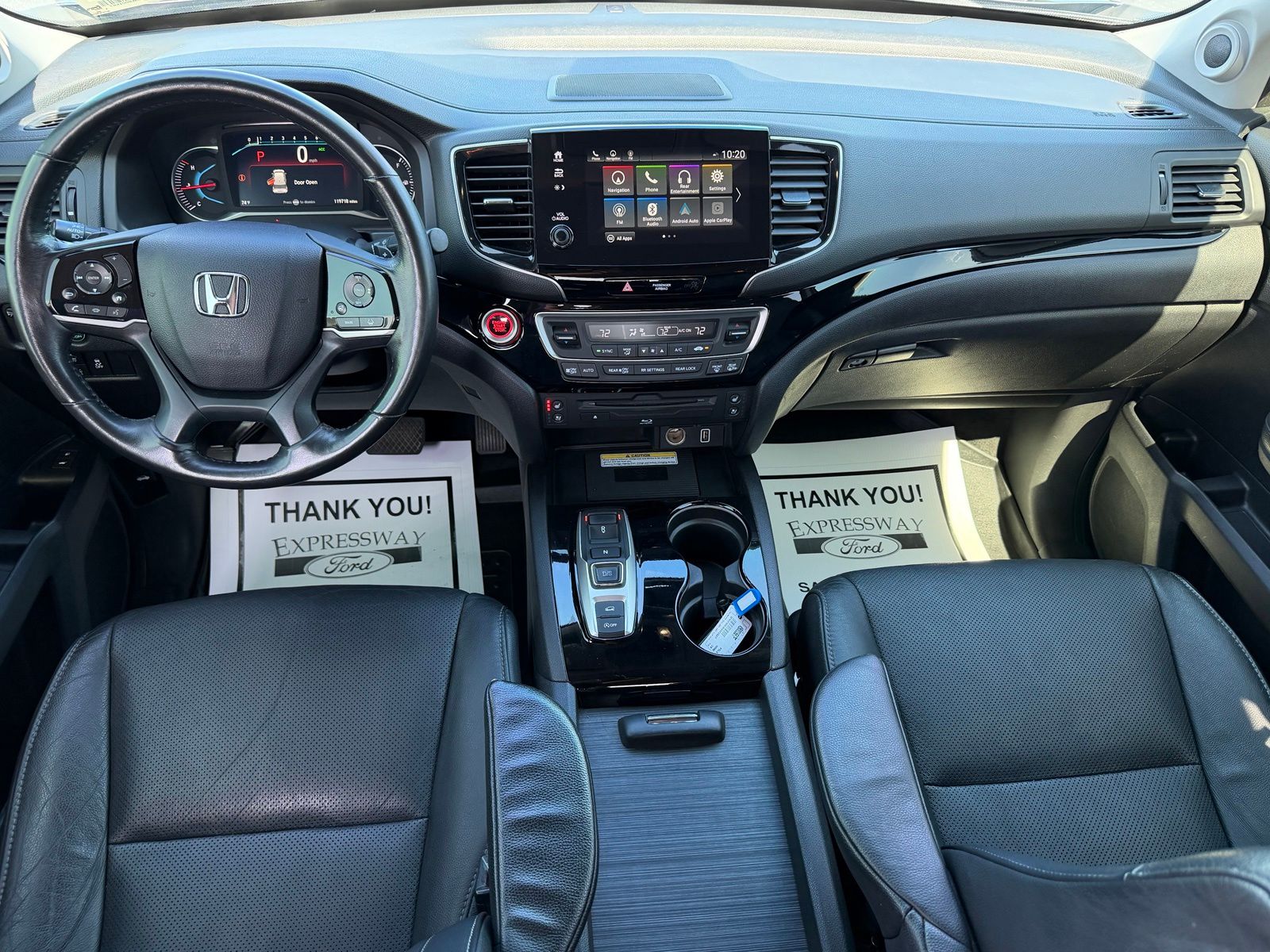 2019 Honda Pilot image 18