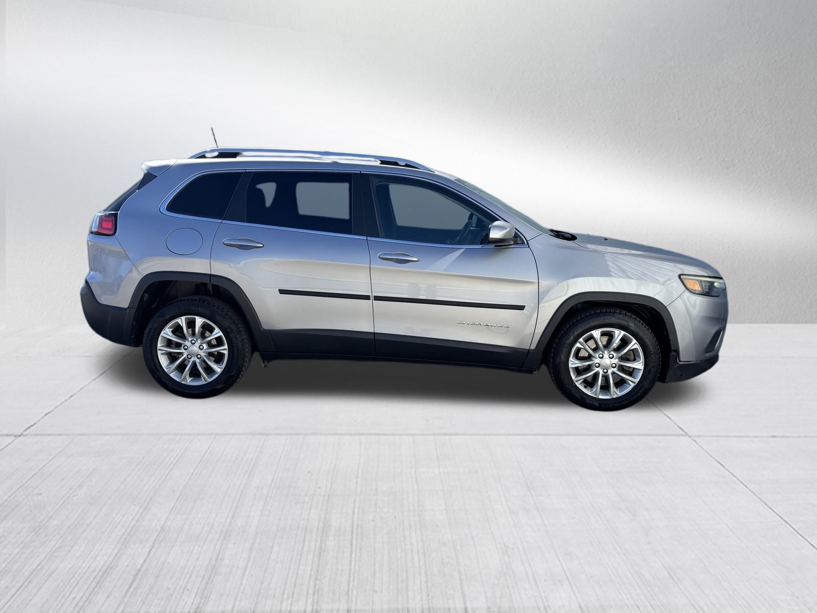 Used Car 2019 Jeep Cherokee  Latitude For Sale Under $10,000 In Austin, Texas
