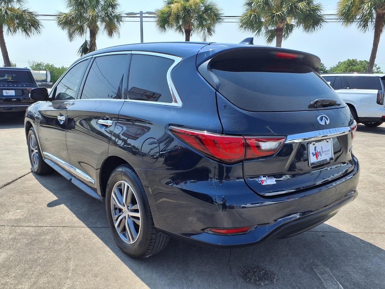 2020 INFINITI QX60 PURE - 7