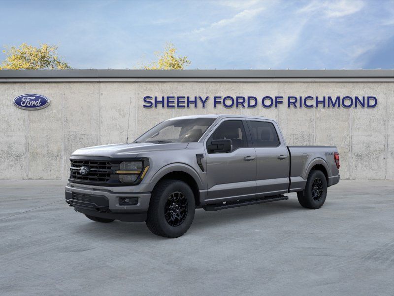 New 2026 Carbonized Gray Metallic Ford XLT image 2