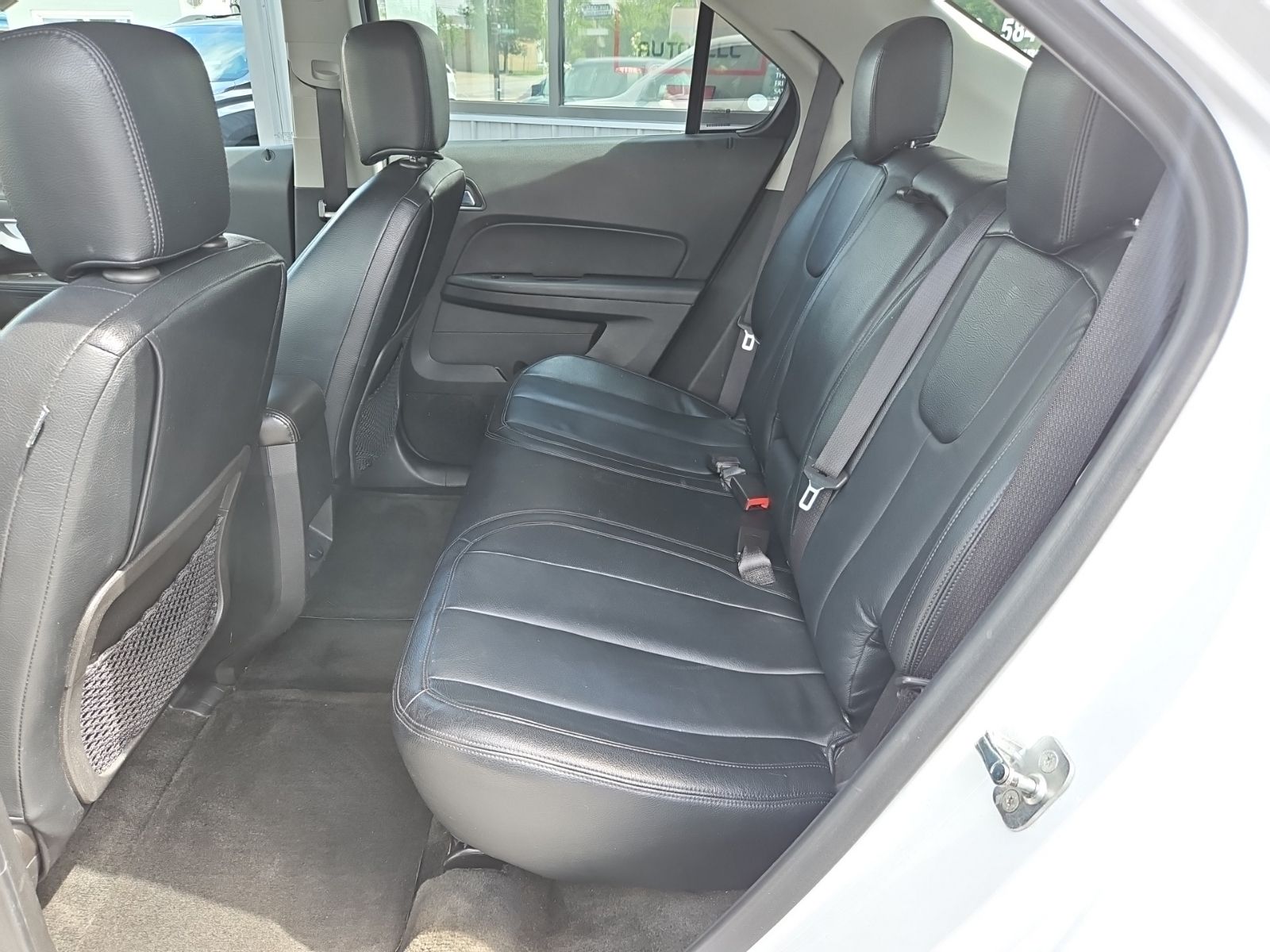 2017 Chevrolet Equinox LS - Photo 16