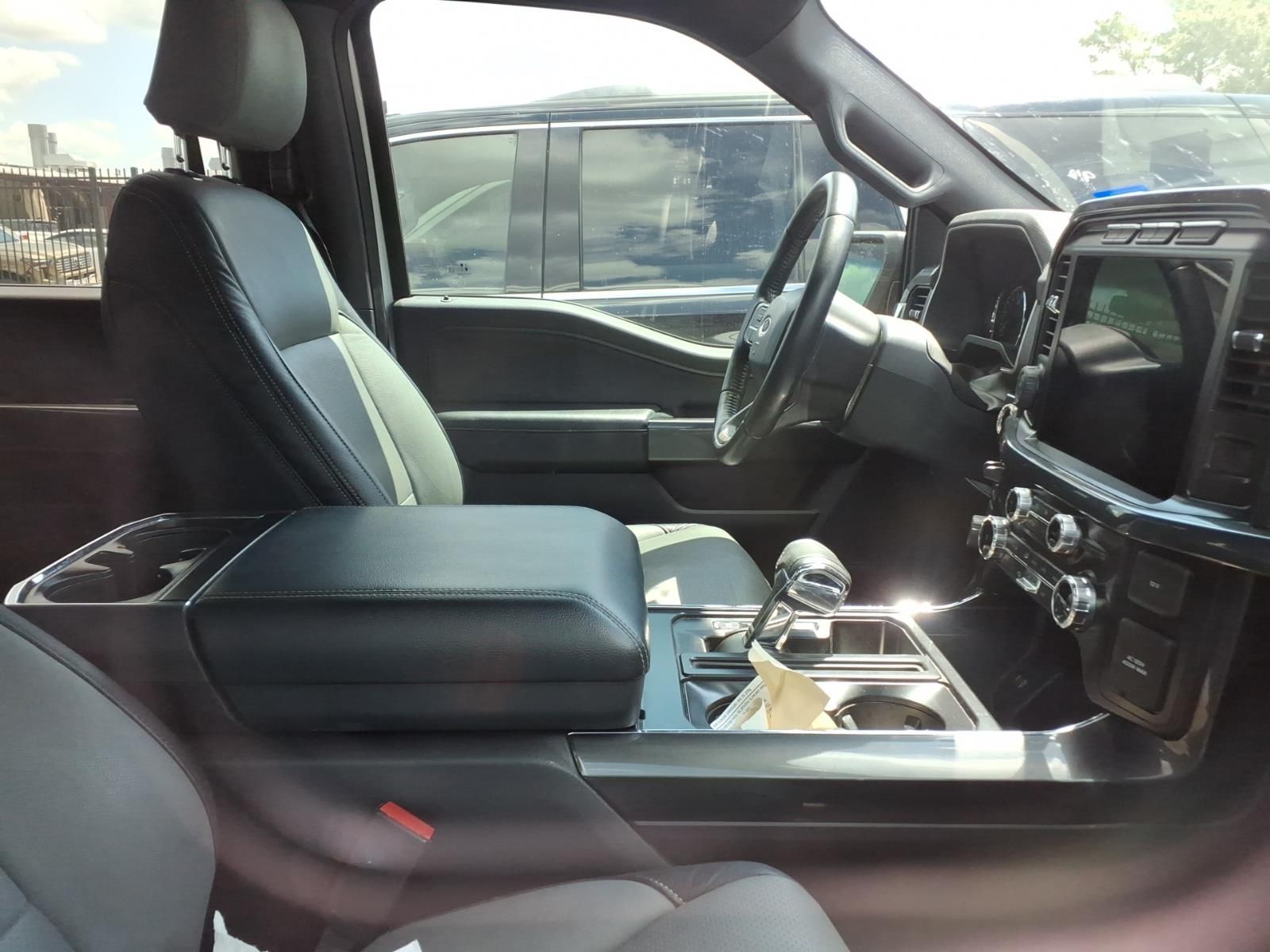 2022 Ford F-150 XLT - 4