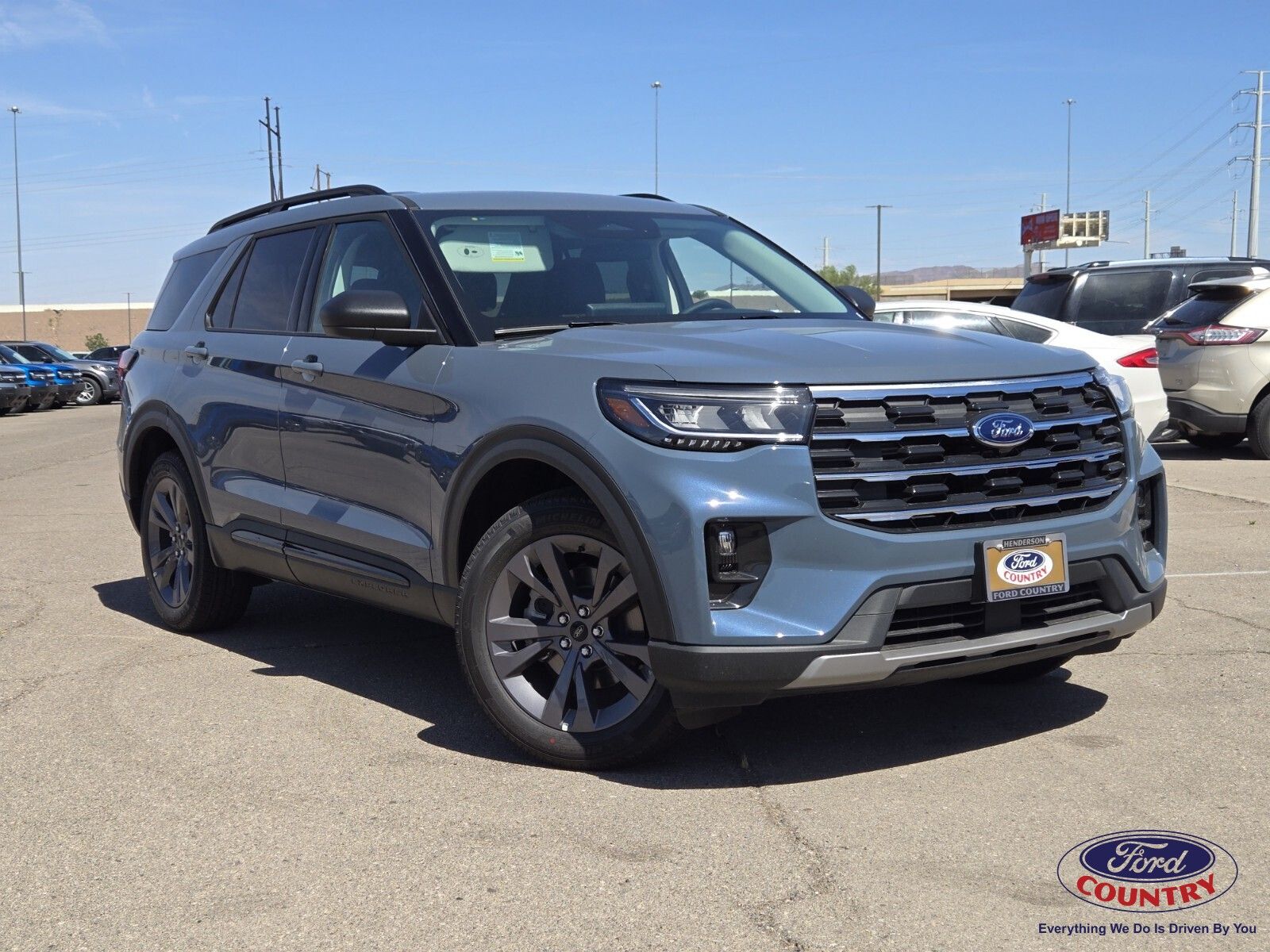 2026 Ford Explorer Active 4WD's photo