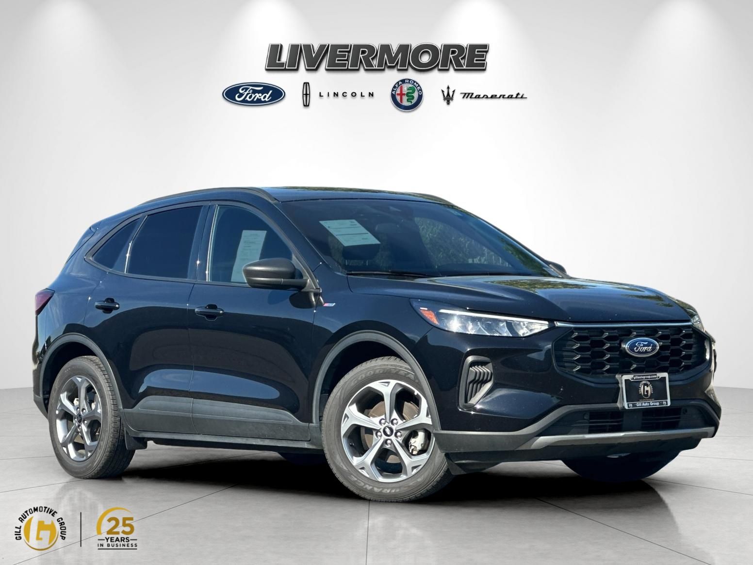 Black Metallic 2025 Ford Escape SUV / Crossover Front-Wheel Drive 8-Speed Automatic