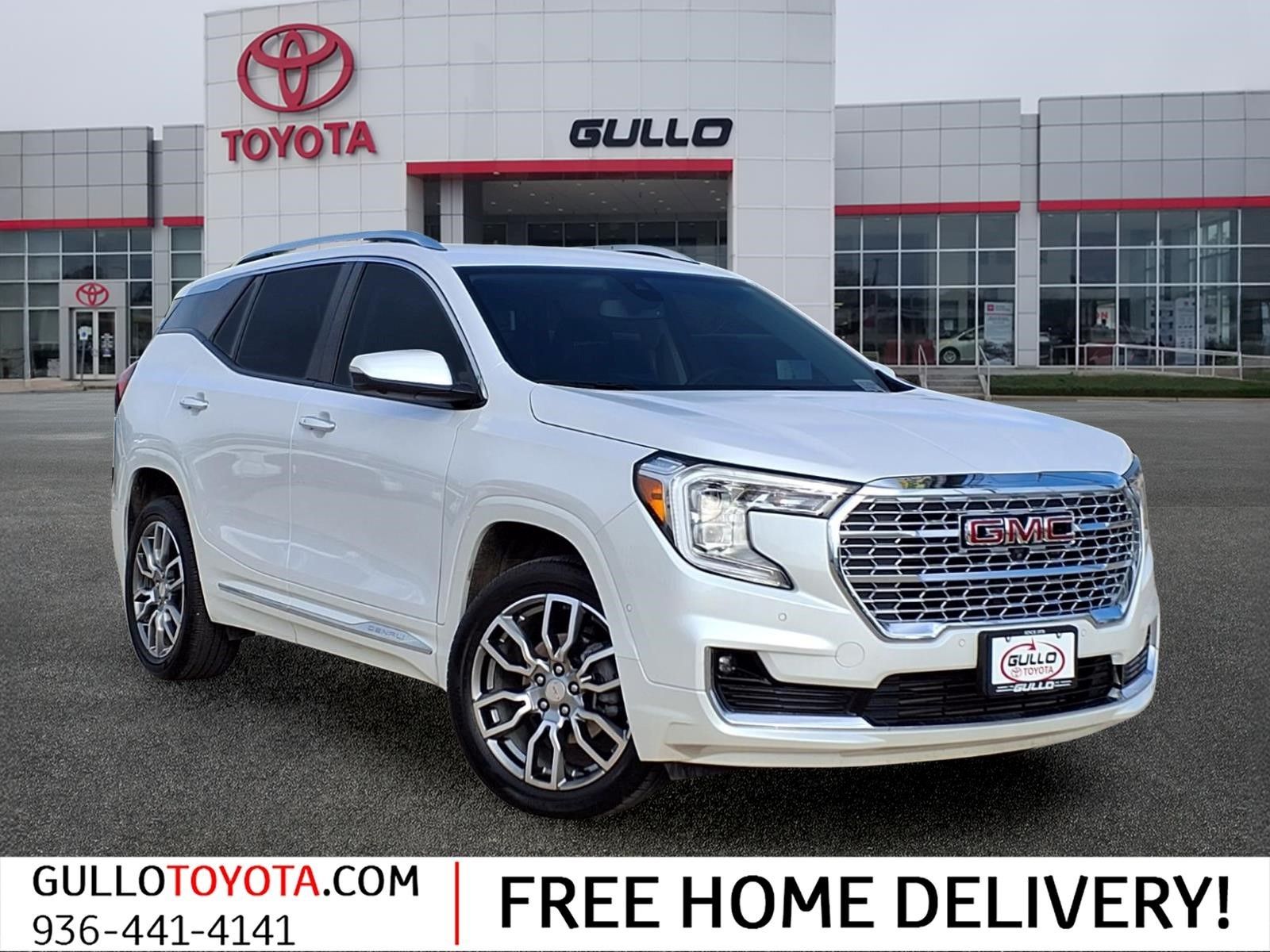 2024 GMC Terrain Denali - 0