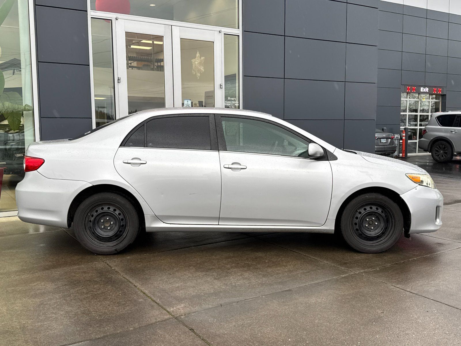 Used 2013 Toyota Corolla LE with VIN 5YFBU4EE7DP159375 for sale in Wilsonville, OR