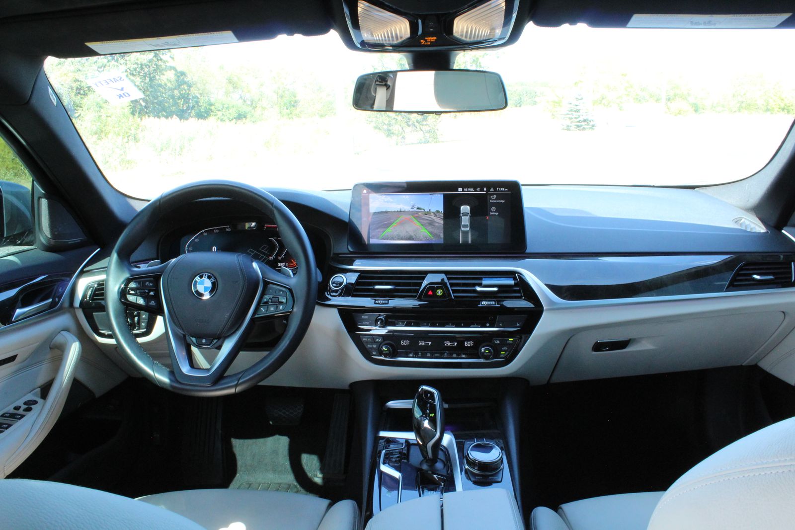 2021 BMW 5 Series 530i xDrive 9