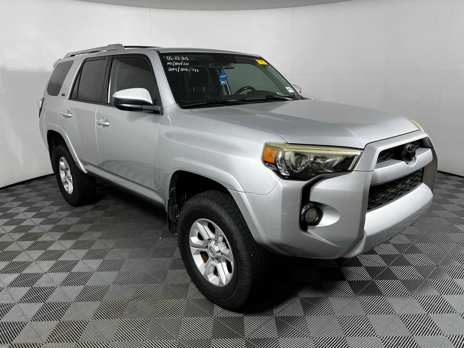 2014 Toyota 4Runner SR5 3