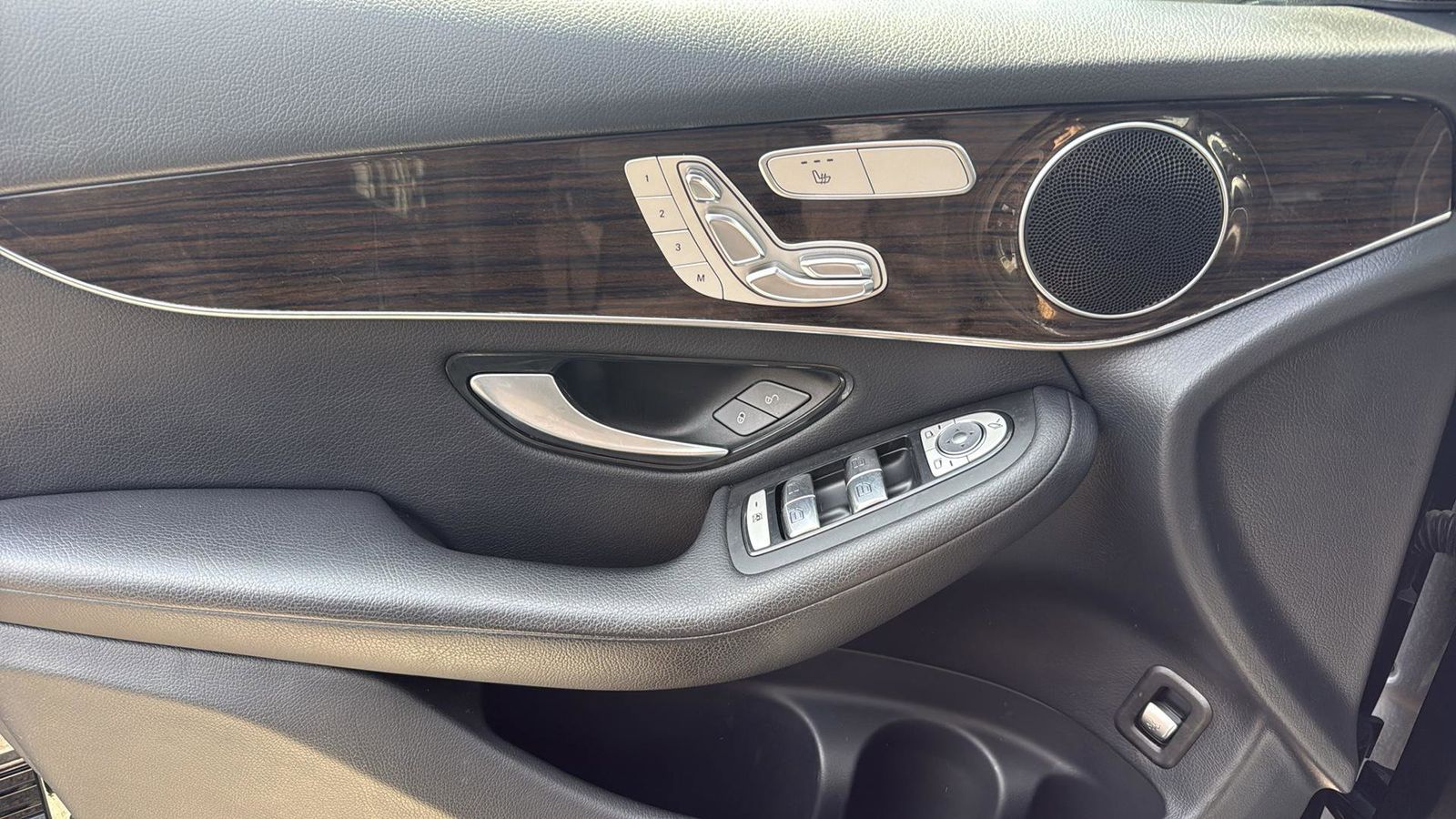 Used Car 2019 Mercedes-benz Glc  Glc 300 For Sale In Austin, Texas