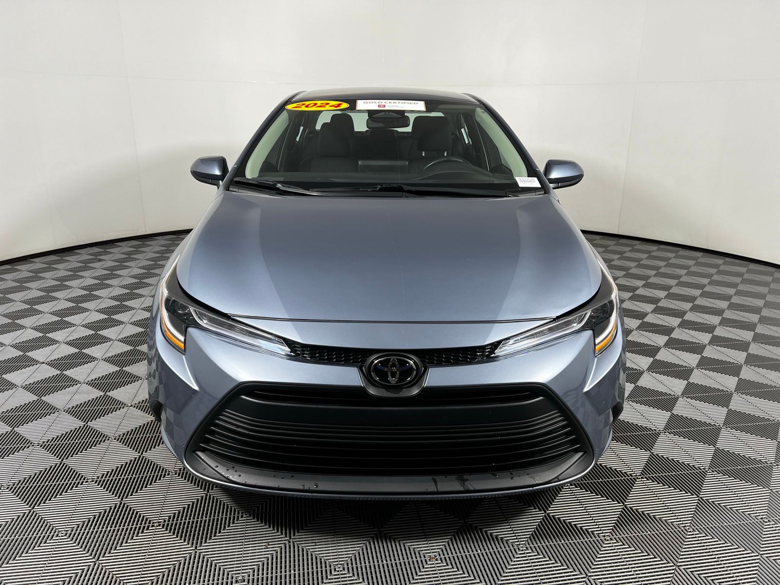 2024 Toyota Corolla LE 2