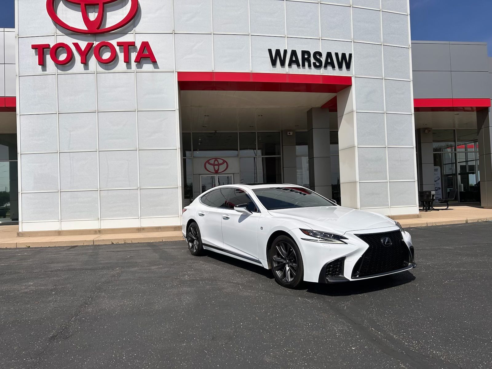 Ultra White 2018 Lexus LS 500 F Sport AWD Sedan All-Wheel Drive Automatic