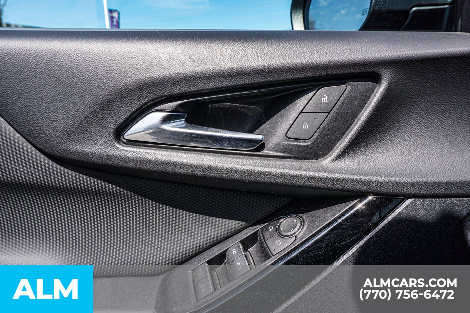 Used 2025 Blue Chevrolet RS image 57