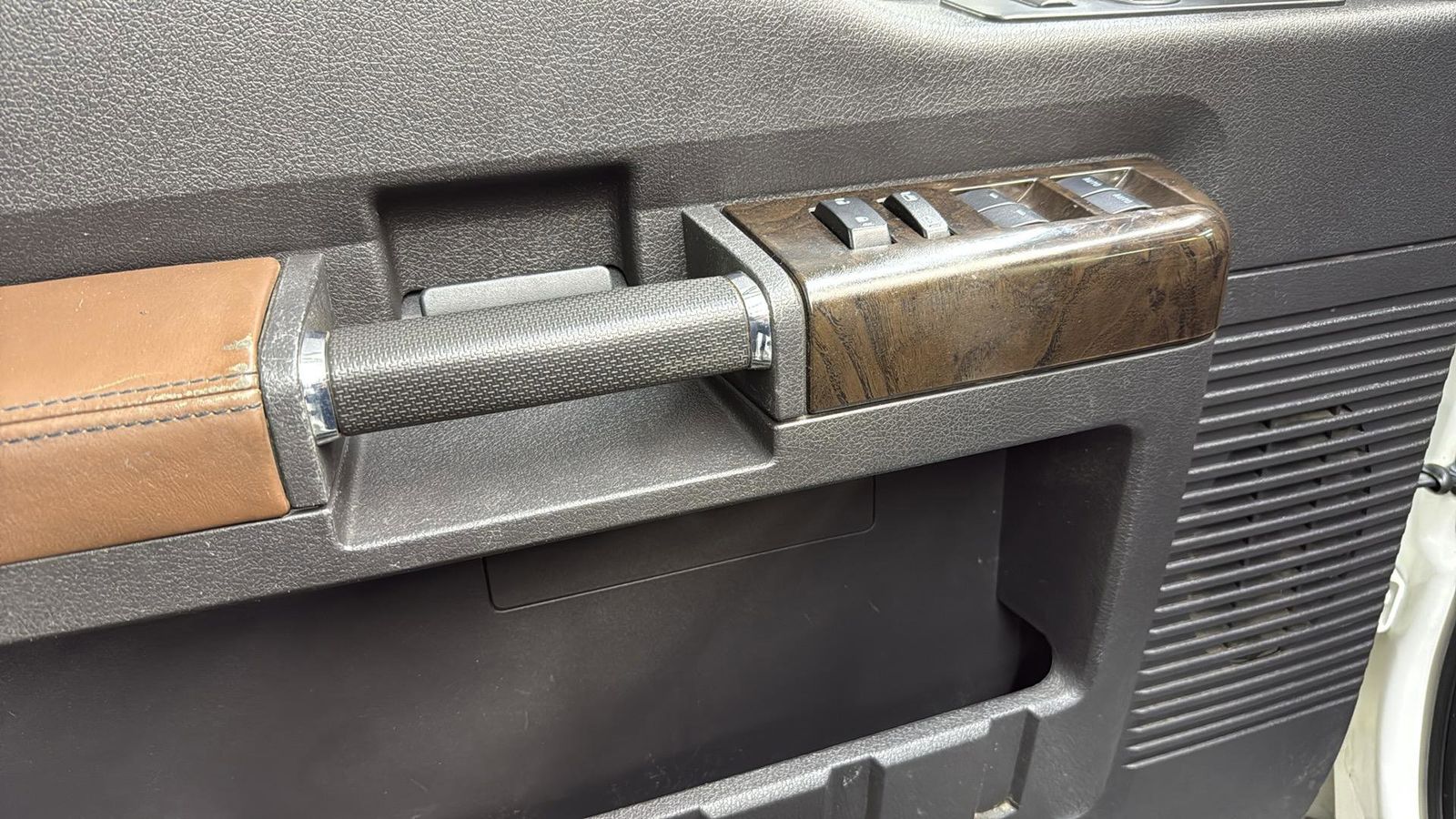 Used Car 2016 Ford F-250sd  For Sale Under $35,000 In Austin, Texas