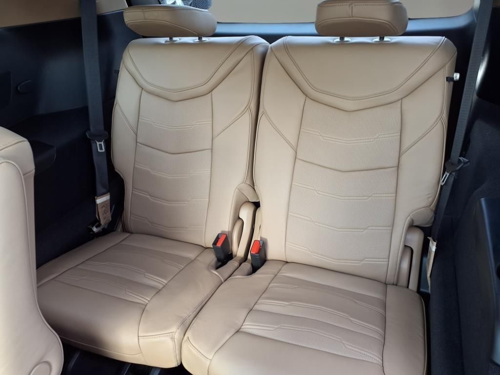 2025 Cadillac XT6 Premium Luxury White at Bayway Cadillac of The Woodlands