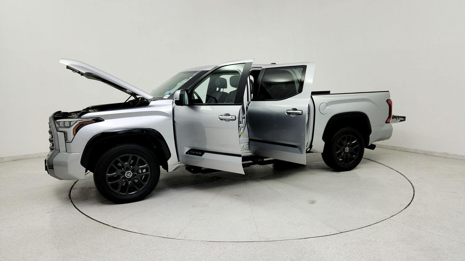 Used 2024 Silver Toyota Platinum image 12