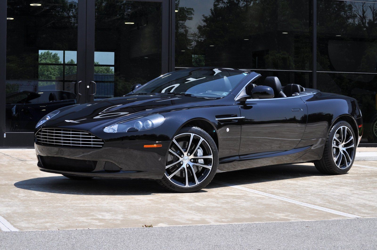 2012 Aston Martin DB9 Volante Convertible RWD