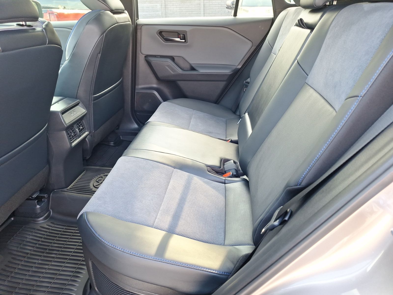 car-gallery-29