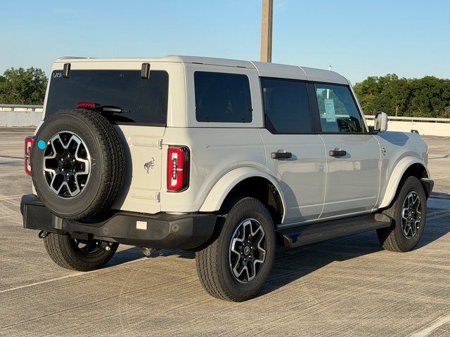 New 2026 Avalanche Gray Ford Outer Banks image 6