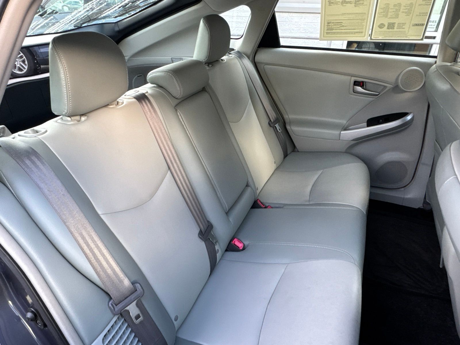 Used 2015 Winter Gray Metallic Toyota Four image 29