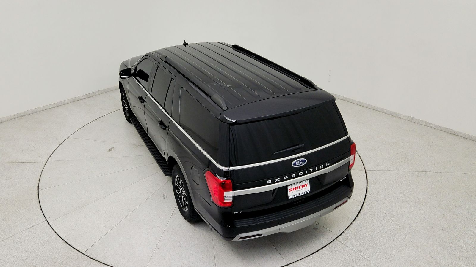 Certified Used 2023 Black Ford XLT image 18