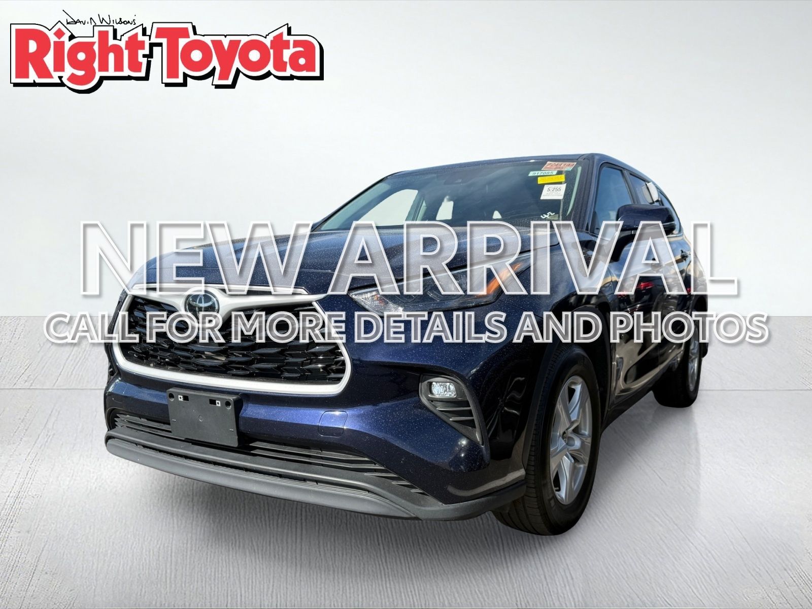 Blueprint 2025 Toyota Highlander LE FWD SUV / Crossover Front-Wheel Drive 8-Speed Automatic