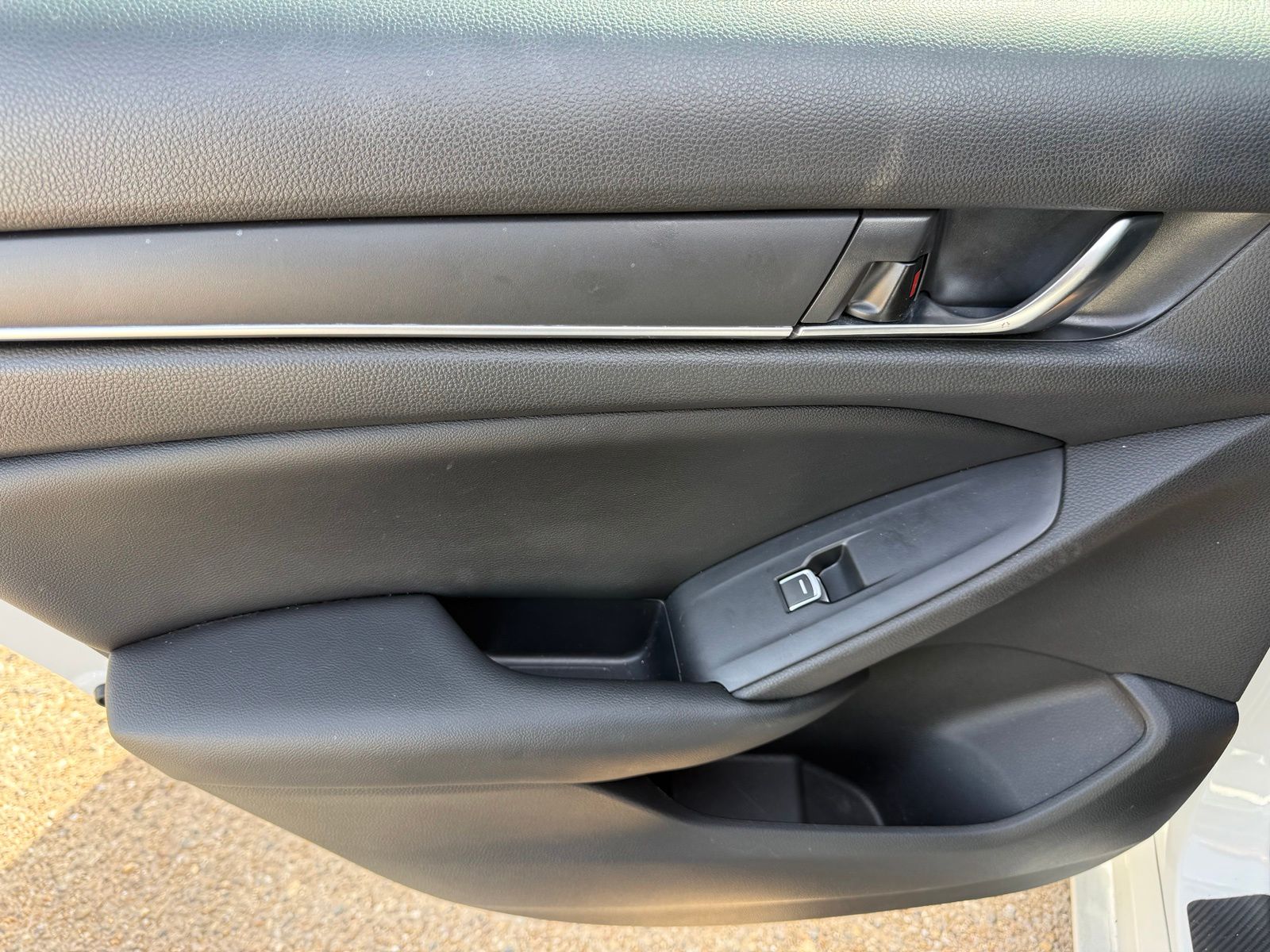 Used 2022 White Honda Sport image 13
