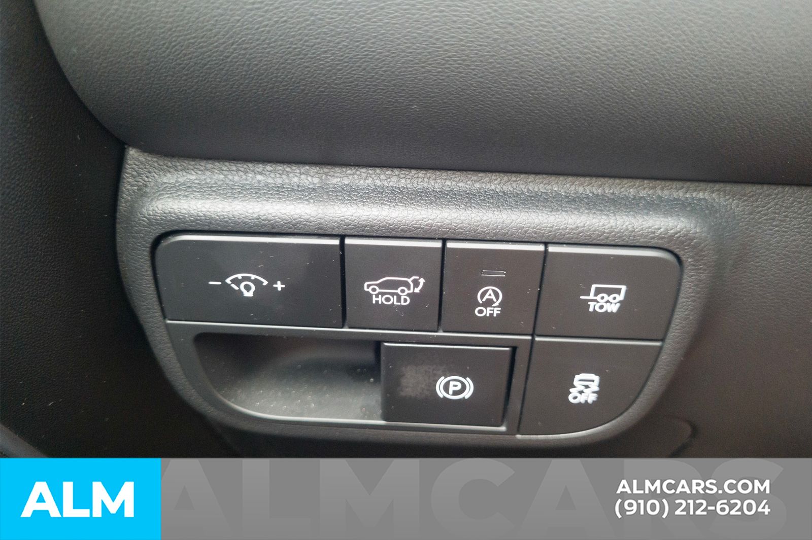 Used 2026 White Pearl Hyundai SEL image 17