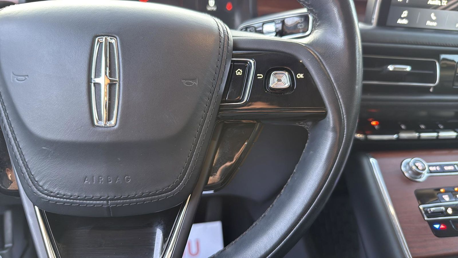 Used Car 2023 Lincoln Aviator  Reserve For Sale Under $50,000 In Austin, Texas