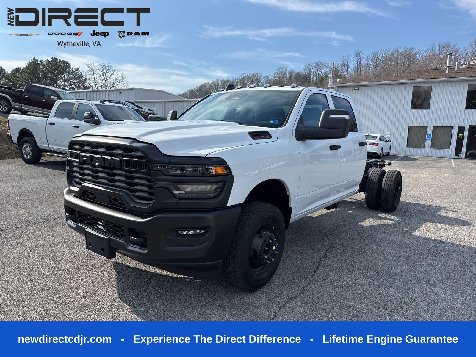 Bright White Clearcoat 2026 RAM 3500 Chassis Tradesman Crew Cab LB DRW 4WD Pickup Truck Four-Wheel Drive 8-Speed Automatic