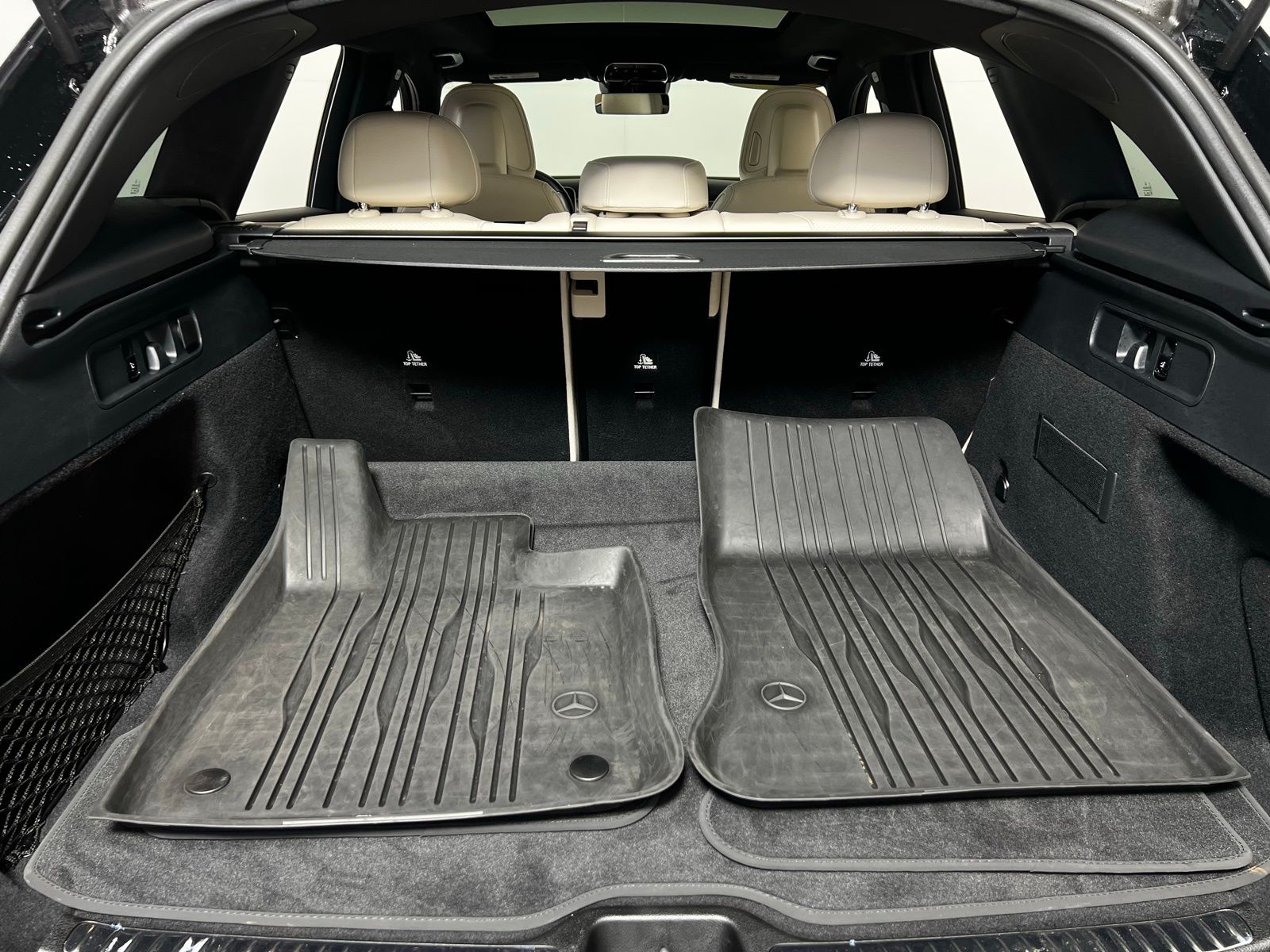 2024 Mercedes-Benz GLC 300 25