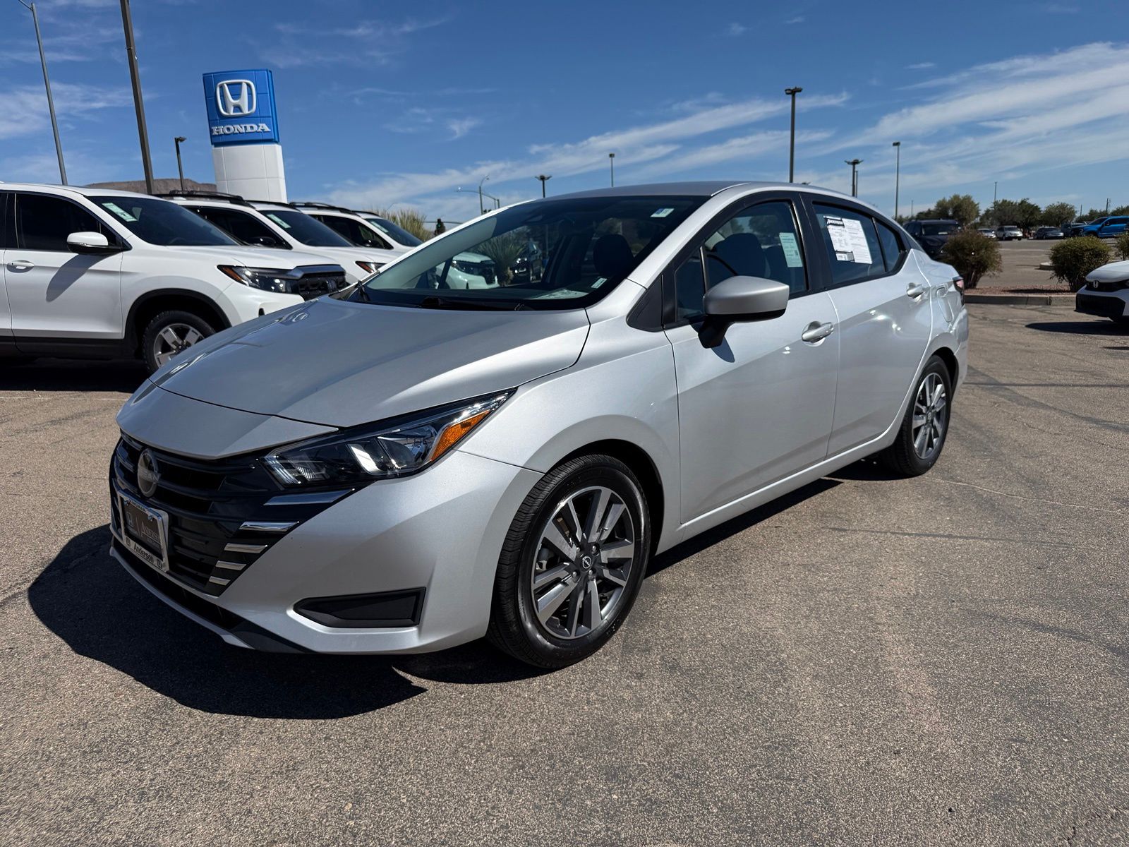 2024 Nissan Versa SV FWD
